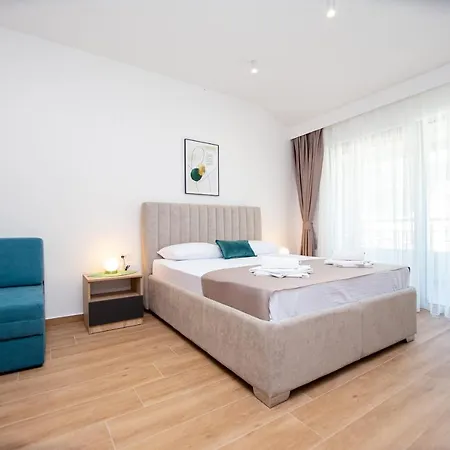 Sirena 3* Budva