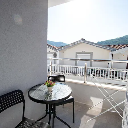 Guest house Sirena Budva