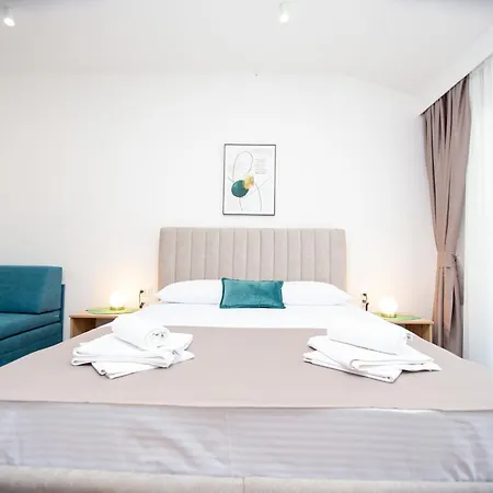 Gasthuis Sirena 3*