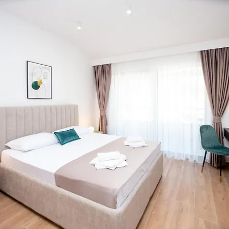 Guest house Sirena Budva