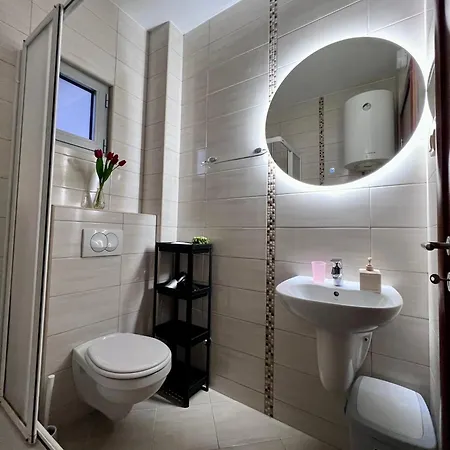 Gasthuis Sirena Budva