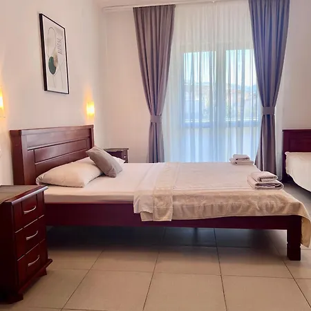 Sirena - Modern With Free Parking 4*