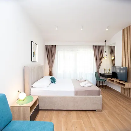 Sirena - Modern With Free Parking